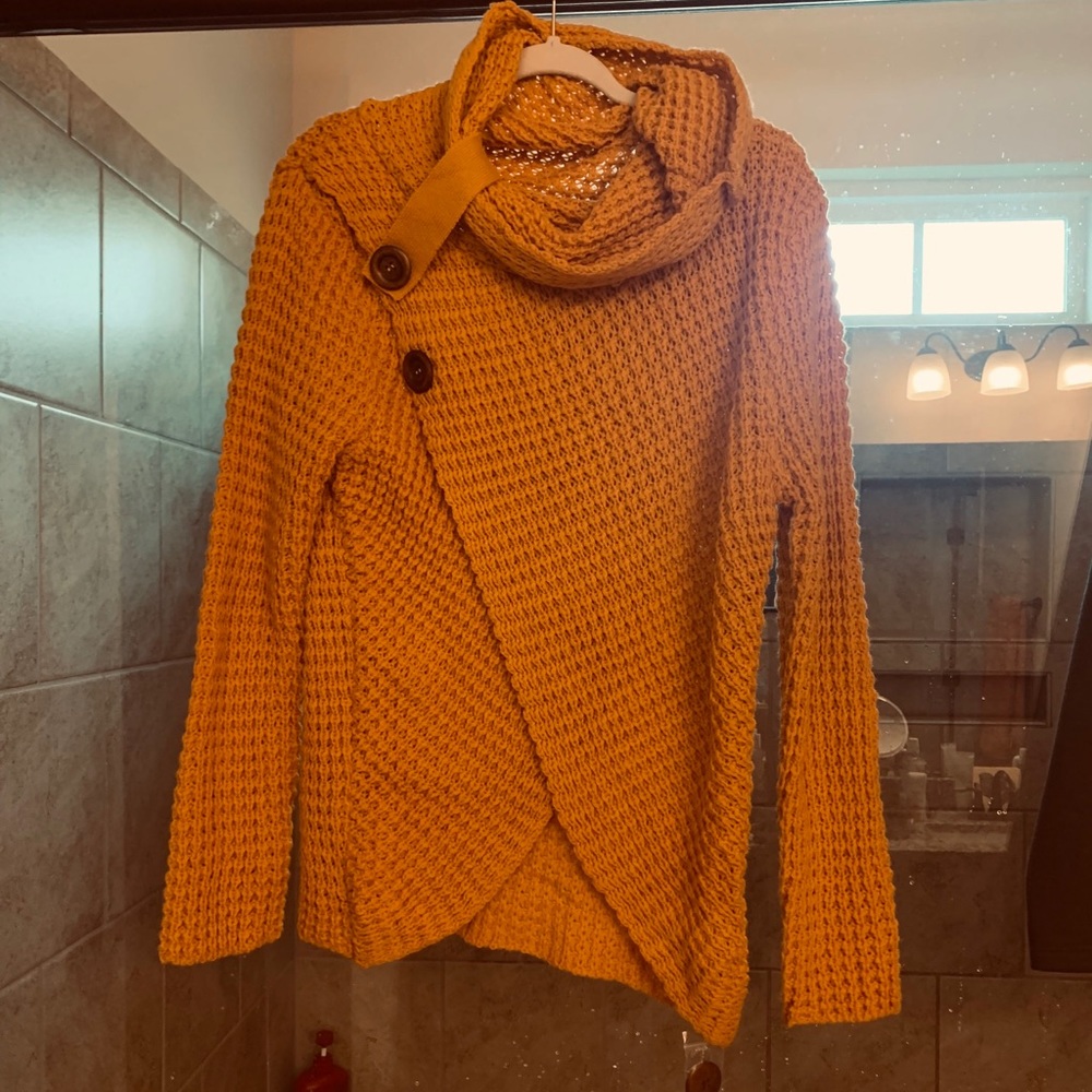 Mustard sweater
